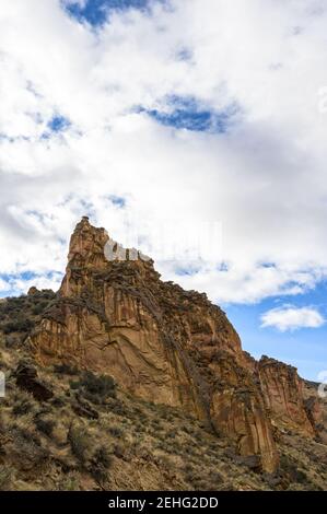 Leslie Gulch Paysage avec nuages Banque D'Images