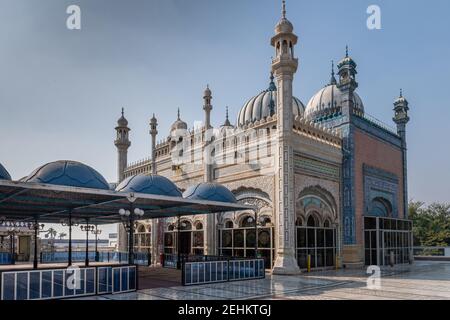 Mosquée Jamia, Bhong, district de Rahim Yar Khan, Punjab, Pakistan Banque D'Images