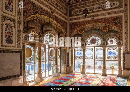 Mosquée Jamia, Bhong, district de Rahim Yar Khan, Punjab, Pakistan Banque D'Images