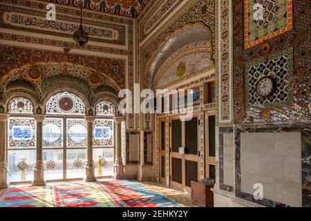 Mosquée Jamia, Bhong, district de Rahim Yar Khan, Punjab, Pakistan Banque D'Images