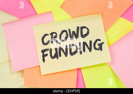 Crowdfunding financement de crowdfunding argent en ligne investissement Internet business concept papier à lettres papier à lettres Banque D'Images