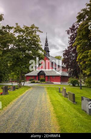 Chapelle Tilfredshet à Trondheim, conçue par l'architecte Nils Ryjord. Banque D'Images