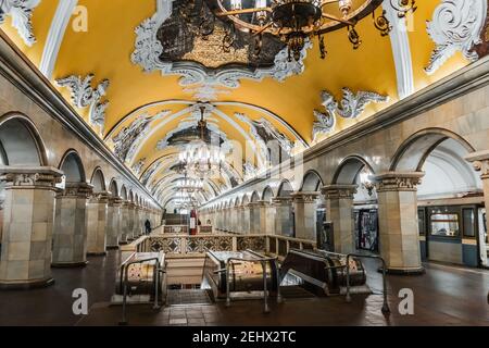 Station de métro Komsomolskaya, Koltsevaya ou Ring Line. Le métro de Moscou est un réseau de transport rapide desservant Moscou, en Russie Banque D'Images