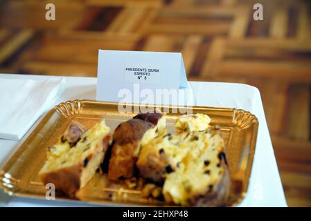 Milan, Italie. 19 février 2021. 2/19/2021 - Milan, Championnat du monde Panettone à Milan au Palazzo Bovara usage éditorial seulement (photo par IPA/Sipa USA) crédit: SIPA USA/Alay Live News Banque D'Images
