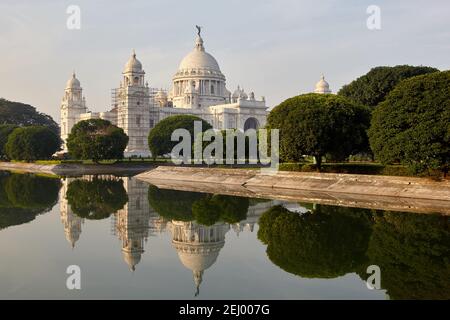 Victoria Memorial, Kolkata, Inde. Conçu par William Emerson et construit entre 1906 et 1921. Le bâtiment a été mis en service après la mort de BRITA Banque D'Images