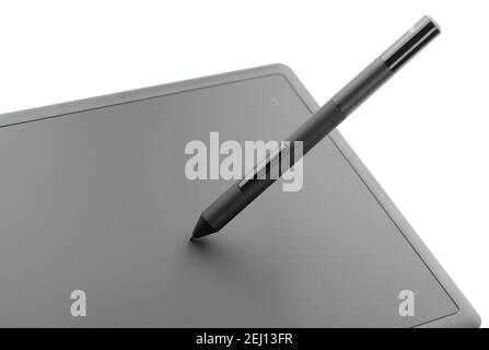 Gros plan sur une tablette graphique moderne isolée sur fond blanc Banque D'Images