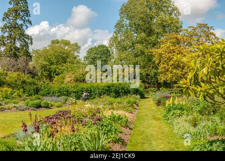 Bishops Palace Garden à côté de la cathédrale Chichester dans le West Sussex, Angleterre, Royaume-Uni Banque D'Images