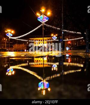 Wroclaw février 10 2020 place Kosciuszki colorée la nuit Banque D'Images