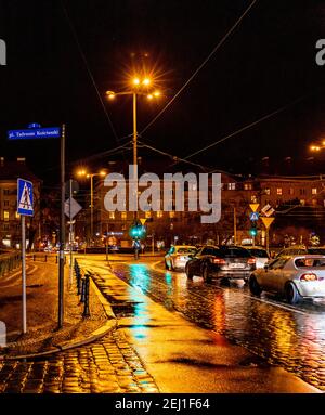 Wroclaw février 10 2020 place Kosciuszki colorée la nuit Banque D'Images