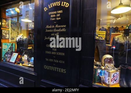 Lewis Leathers magasin à Londres, Royaume-Uni Banque D'Images