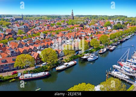 Aérienne de la ville Enkhuizen aux pays-Bas Banque D'Images