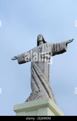 Statue du Christ, statue de Cristo Rei, artiste Serraz Georges, Ponta do Garajau, Funchal, Madère, Portugal Banque D'Images