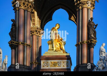 Le Prince Albert Memorial, Hyde Park, Kensington, Londres, Angleterre, Royaume-Uni Banque D'Images