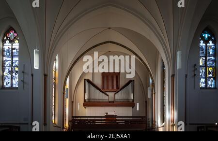 Orgue à pipe de la t. de l'Église catholique romaine Nikolaus' à Dürscheid, Kürten, Allemagne Banque D'Images