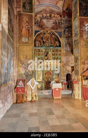 BAJINA BASTA, SERBIE - 05 AOÛT 2016 : intérieur de l'église dédiée à l'Ascension Jésus-Christ dans le monastère orthodoxe serbe de Raca Banque D'Images