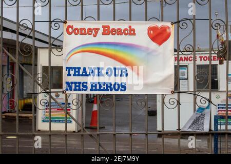 Coney Beach Merci NHS Heroes bannière / panneau Banque D'Images