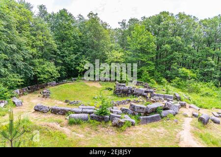 Mishkova niva ruines près de la ville de Malko Tarnovo en Bulgarie Banque D'Images