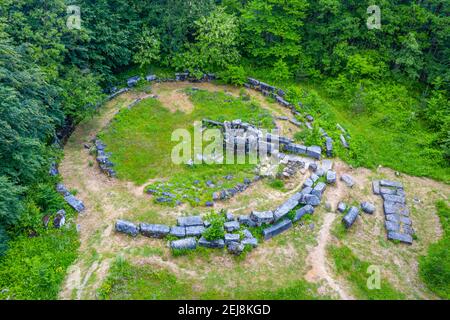 Mishkova niva ruines près de la ville de Malko Tarnovo en Bulgarie Banque D'Images