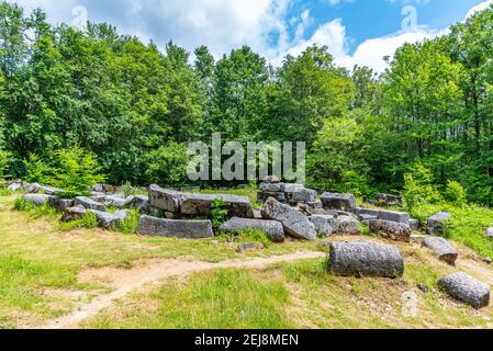 Mishkova niva ruines près de la ville de Malko Tarnovo en Bulgarie Banque D'Images