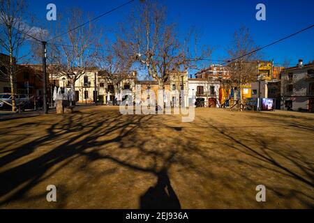 Vide ity Square pendant la crise Covid 19, janvier 2021. Placa Barcelona, Sant Cugat del Valles, Barcelone, Catalogne, Espagne Banque D'Images