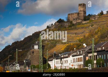 Château de Gutenfels au-dessus de la ville de Kaub, Rhénanie-Palatinat, Allemagne Banque D'Images