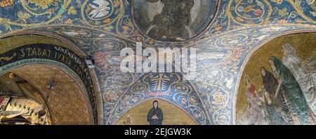 Murale sur le plafond d'une église, Église du Saint-Sépulcre, Vieille ville, Jérusalem, Israël Banque D'Images