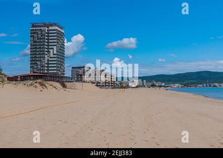 Plage ensoleillée - une station de vacances populaire en Bulgarie Banque D'Images