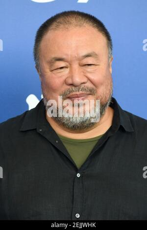 L'artiste contemporain chinois Ai Weiwei activiste et assiste à la photocall pour les droits de l'écoulement de l'eau pendant le 74e Festival du Film de Venise à Venise. © Paul Treadway Banque D'Images