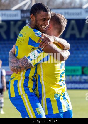 WAALWIJK, PAYS-BAS - FÉVRIER 21 : lors du match Eredivisie entre RKC Waalwijk et Heracles Almelo au stade des Mandemakers, le 21 février 2021 Banque D'Images