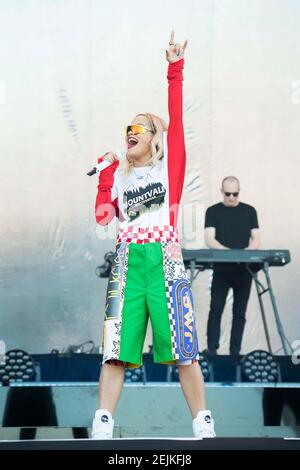 Rita ora se produit sur scène pendant le festival de l'île de Wight au parc Seaclose, Newport. Date de la photo: Vendredi 22 juin 2018. Le crédit photo devrait se lire: David Jensen Banque D'Images