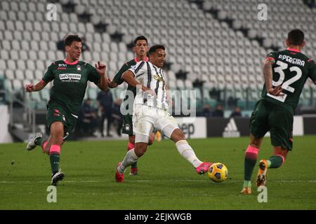 Danilo Luiz da Silva (Juventus FC) pendant Juventus FC vs FC Crotone, football italien série A match à Turin, Italie. , . Février 22 2021 (photo d'IPA/Sipa USA) crédit: SIPA USA/Alay Live News Banque D'Images