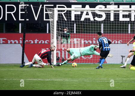 2/21/2021 - Milan derby vs Inter championnat 2020 21 sur la photo: LAUTARO MARTINEZ SCORES (photo par IPA/Sipa USA) Credit: SIPA USA/Alay Live News Banque D'Images