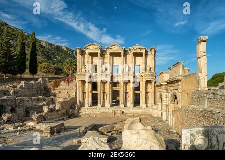 Bibliothèque de Celsus dans la ville antique d'Éphèse, Turquie Banque D'Images