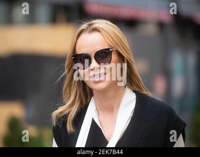 Londres, Royaume-Uni. 23 février 2021. Amanda Holden à Global radio Credit: Mark Thomas/Alamy Live News Banque D'Images