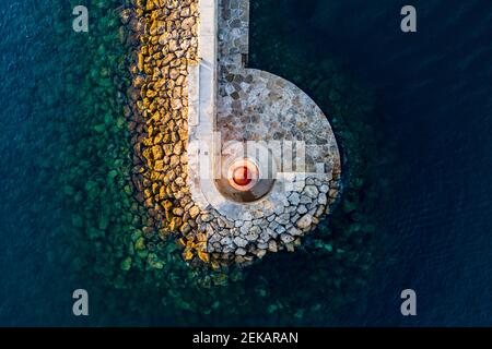 Espagne, Îles Baléares, Andratx, vue en hélicoptère du phare de Port D Andratx Banque D'Images