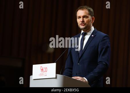 Le Premier ministre slovaque Igor Matovic prend la parole lors d'une conférence de presse. Sommet des chefs de gouvernement du Groupe de Visegrad (V4) à l'occasion du Banque D'Images