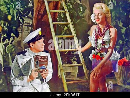 QUI L'A FAIT ? 1956 production des distributeurs de films J.Arthur Rank avec Belinda Lee et Benny Hill Banque D'Images