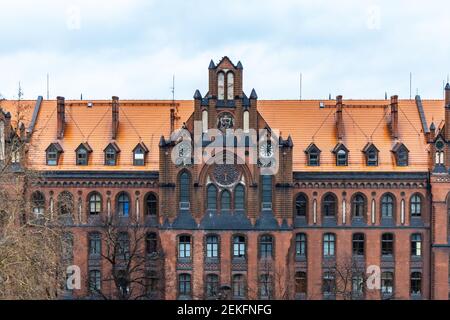 Wroclaw, Pologne - Mars 7 2020 façade du séminaire théologique métropolitain supérieur Banque D'Images