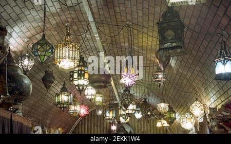 Lampes turques ou marocaines, Camden Town, nord-ouest de londres, Angleterre Banque D'Images