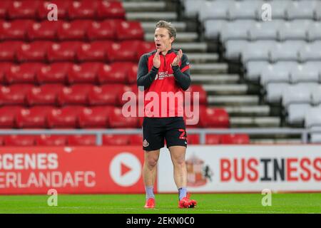 Sunderland, Royaume-Uni. 23 février 2021. Grant Leadamer #23 de Sunderland pendant le réchauffement avant le match à Sunderland, Royaume-Uni le 2/23/2021. (Photo par IAM Burn/News Images/Sipa USA) crédit: SIPA USA/Alay Live News Banque D'Images