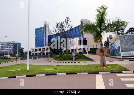 Nouveaux bâtiments modernes dans le centre-ville de Kigali. Banque D'Images