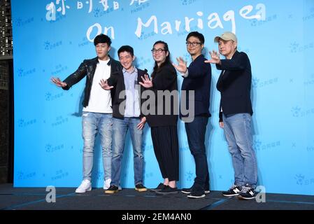 Taipei. 22 février 2021. Peter Ho participe à la conférence de presse de séries TV dramatiques 'sur le mariage' en tant que directeur avec John Hsu, Fu-Xiang Xu, PIN-Chuan Kao et Cheng Wen-Tang à Taipei, Taiwan, Chine, le 22 février 2021. (Photo par Top photo/Sipa USA) crédit: SIPA USA/Alay Live News Banque D'Images