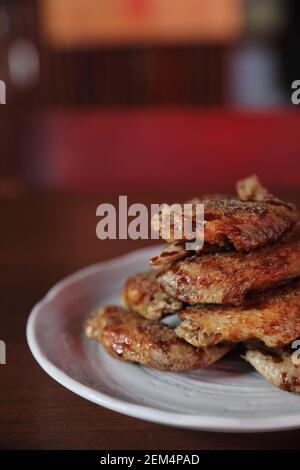 Poulet frit traditionnel japonais , Nagoya fried chicken Japanese food Banque D'Images