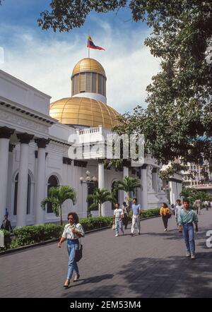 CARACAS, VENEZUELA, OCTOBRE 1992 - Capitolio, Venezuela National Congress Building, Palacio Federal Legislativo. Banque D'Images