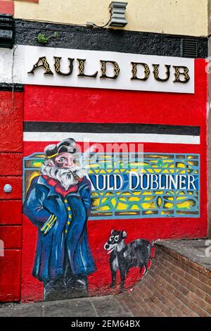 Dublin, Irlande. 6 mai 2016. Pub irlandais Auld Dubliner dans le quartier Temple Bar de Dublin. Banque D'Images