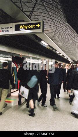 Station de métro London Bridge, Southwark, Londres, Angleterre Banque D'Images