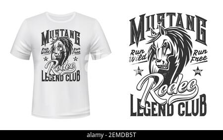 Modèle vectoriel pour t-shirt à motif mascotte de cheval. Cheval d'étalon en colère mustang tête avec la manie. Club de sport équestre, spectacle de rodéo ou compétition de courses hippiques Illustration de Vecteur