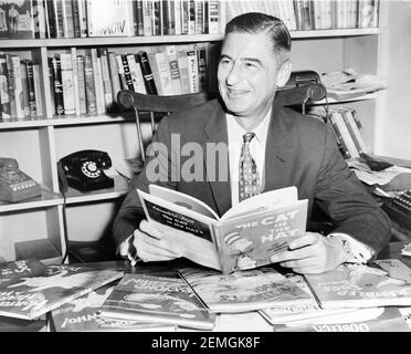 THEODOR SEUSS GEISEL - alias Dr. Seuss - (1904-1991) auteur et illustrateur pour enfants américains en 1957 Banque D'Images