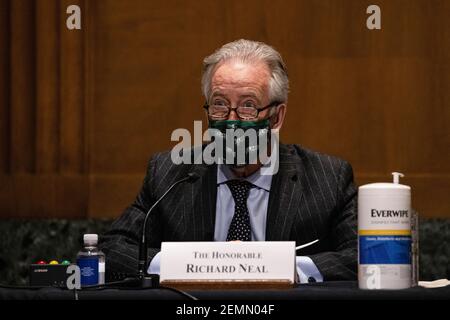 Washington, États-Unis. 25 février 2021. WASHINGTON, DC - 25 FÉVRIER : le congressiste Richard Neal (D-ma) s'exprime à l'audience du Comité des finances du Sénat au Capitole des États-Unis le 25 février 2021 à Washington, DC. Katherine Tai est le président choisi par Joe Bidens pour le représentant commercial américain. (Photo de Tasos Katopodis/Pool/Sipa USA) crédit: SIPA USA/Alay Live News Banque D'Images