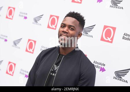 Mo Gilligan arrive aux Q Awards 2018 au Roundhouse, Camden, Londres. Date de la photo: Mercredi 17 octobre 2018. Le crédit photo devrait se lire: David Jensen Banque D'Images